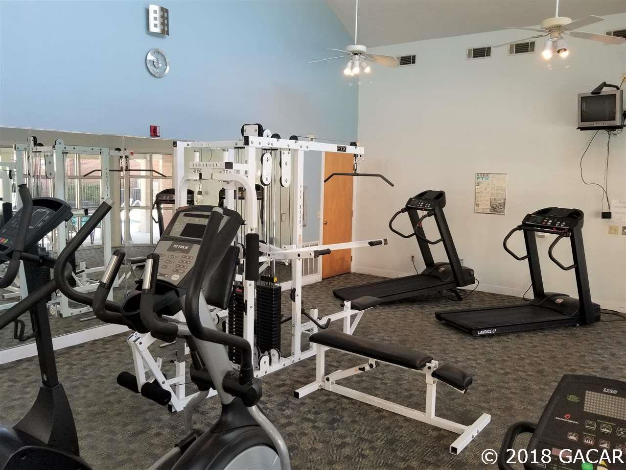 2360 Southwest Archer Road, Unit 809 Gainesville, FL 32608 - Photo 16 of 19 Gallery Image 16