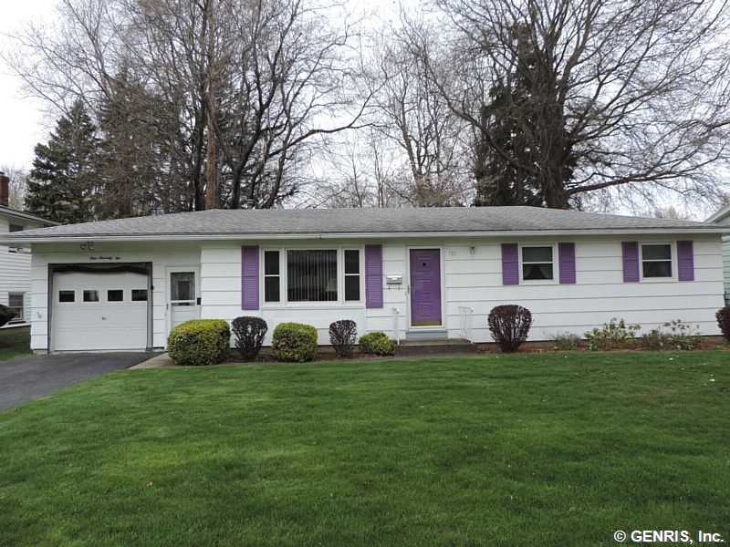 172 Mt Ridge Circle Greece, NY 14616 - Photo 1 of 1 Exterior Front.