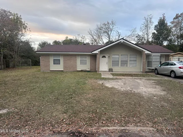 $134,900 | 5013 Cambridge Drive, Pascagoula, MS 39581
