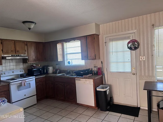 $134,900 | 5013 Cambridge Drive, Pascagoula, MS 39581