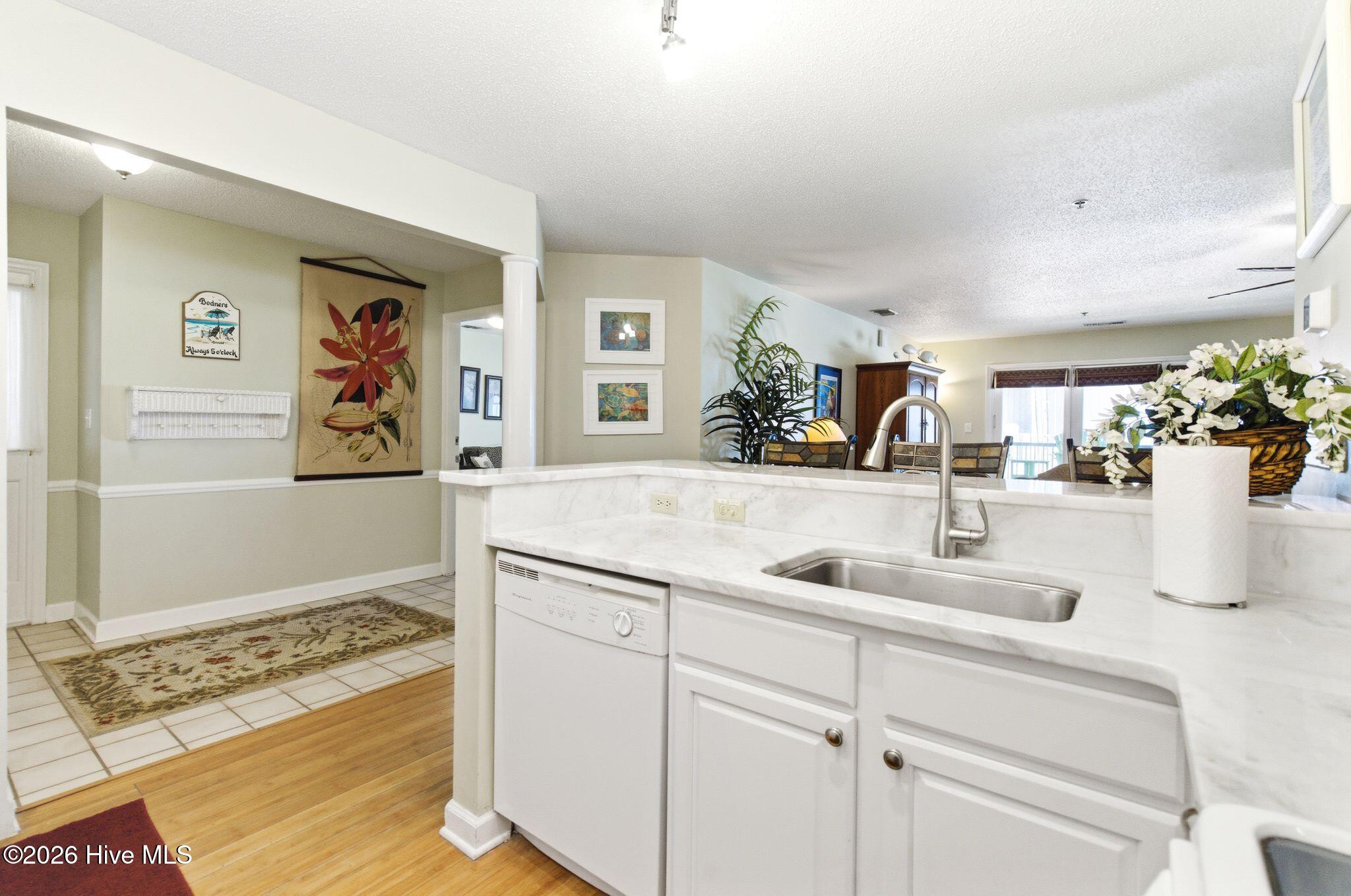 790 New River Inlet Road, Unit 220A North Topsail Beach, NC 28460 - Photo 11 of 61 13_DSC04311