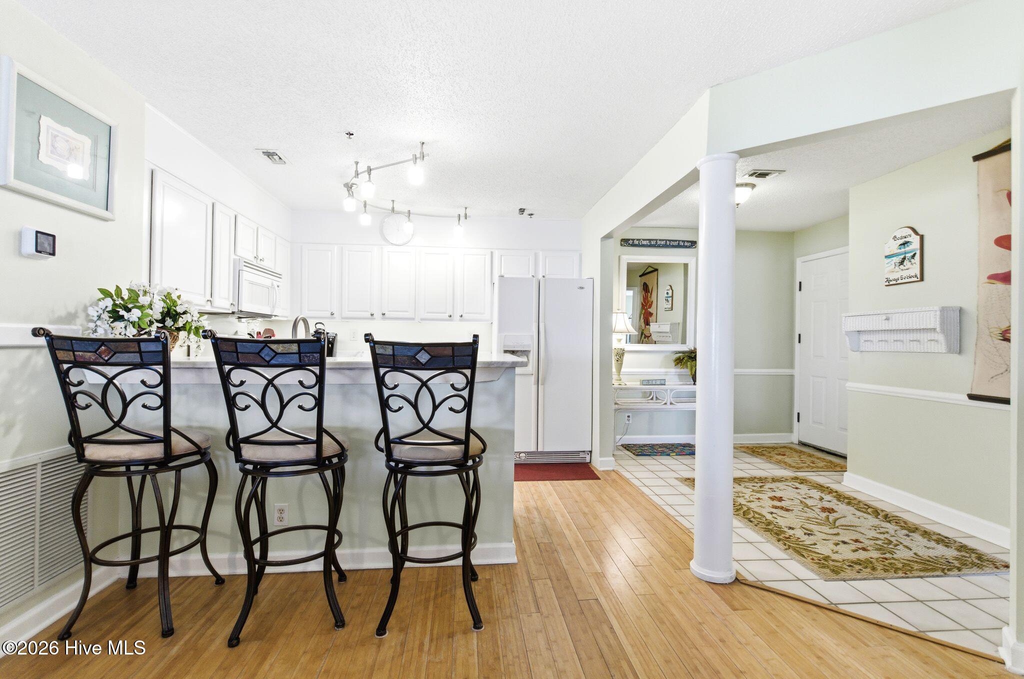 790 New River Inlet Road, Unit 220A North Topsail Beach, NC 28460 - Photo 8 of 61 9_DSC04291