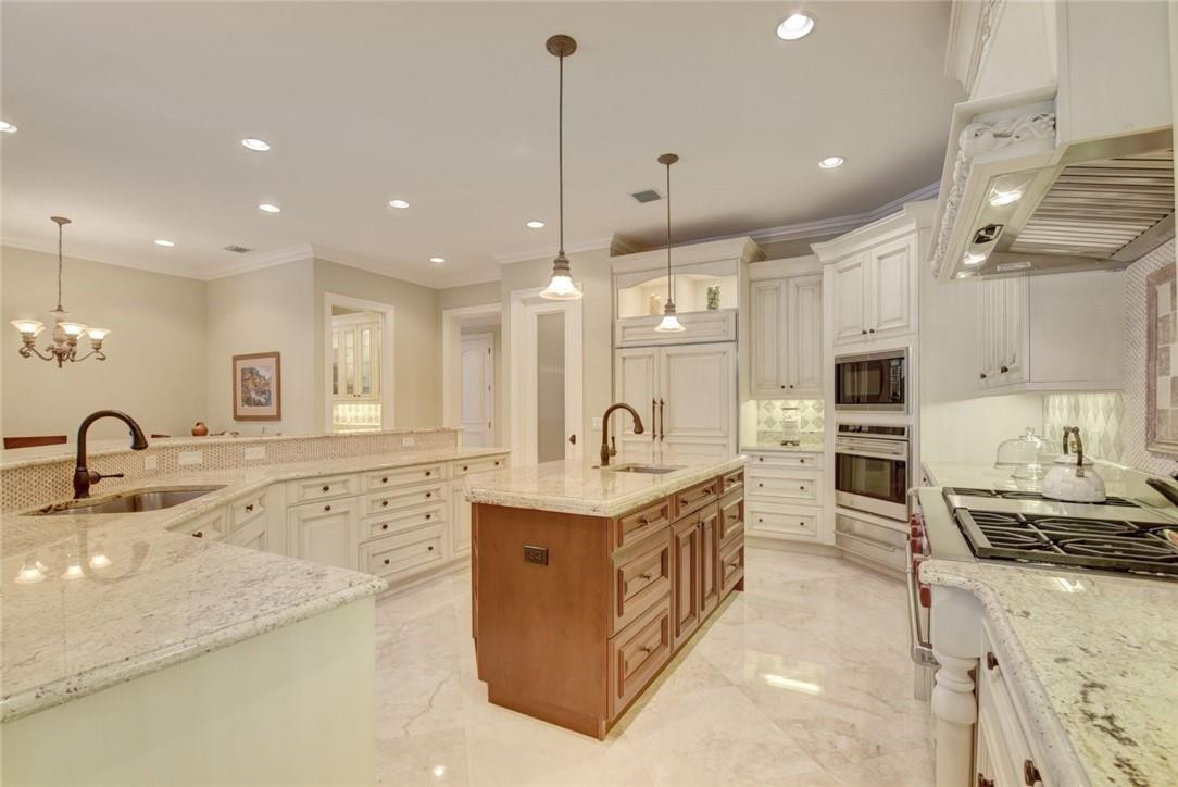 4380 St Charles Way Boca Raton, FL 33434 - Photo 9 of 25 Photo 9