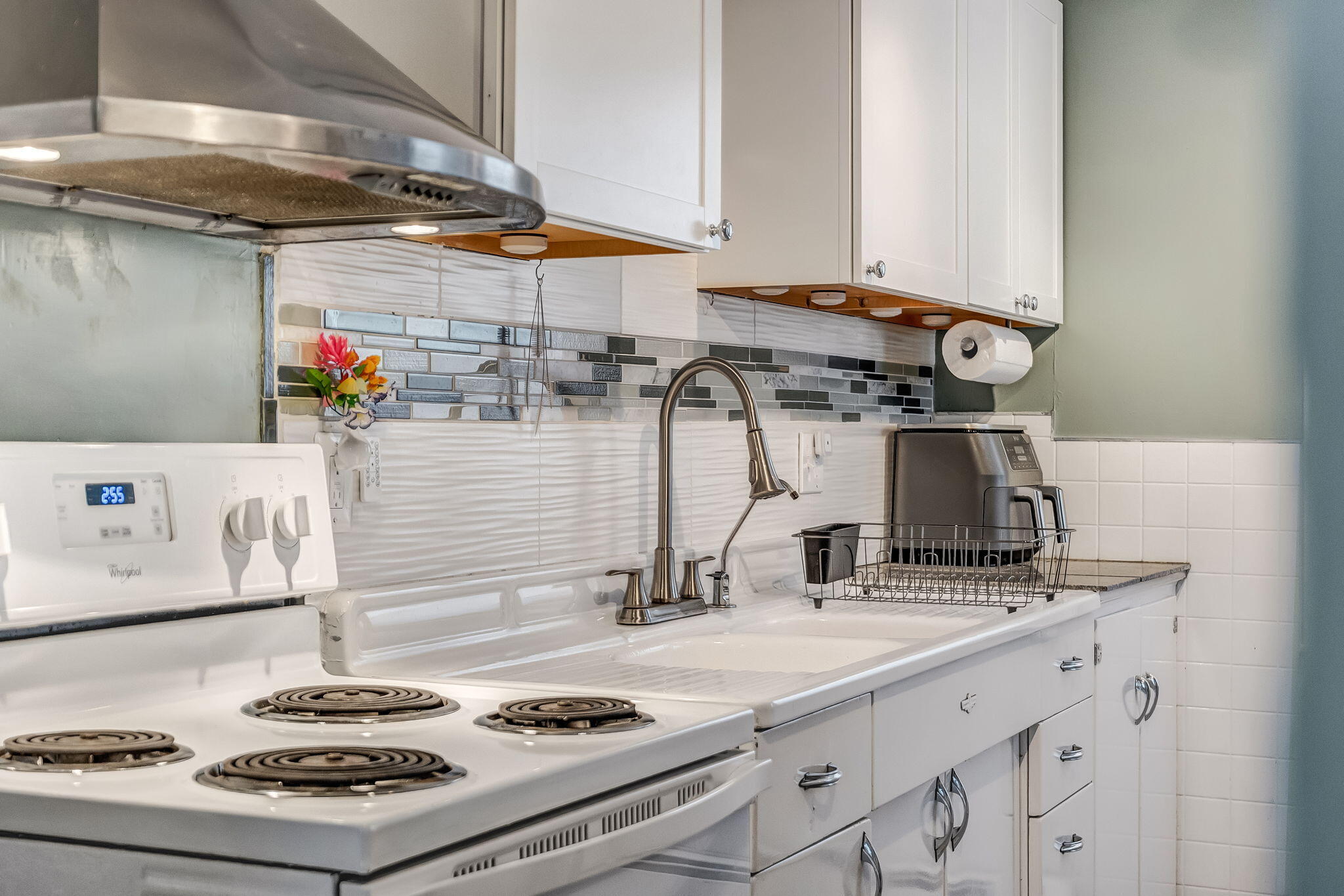 346 Lincoln Street Bangor, ME 04401 - Photo 33 of 50 Kitchen