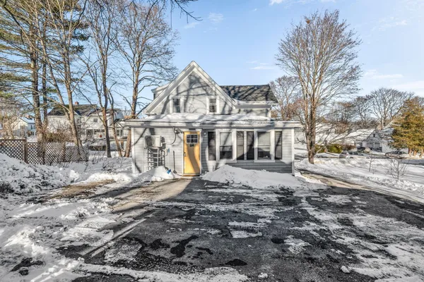 $310,000 | 346 Lincoln Street, Bangor, ME 04401