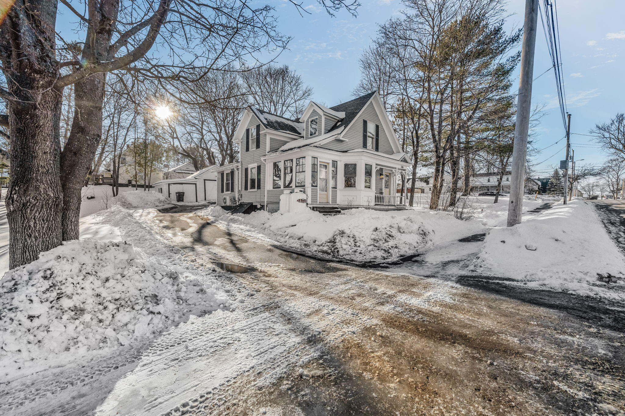 346 Lincoln Street Bangor, ME 04401 - Photo 42 of 50 Left Front Corner