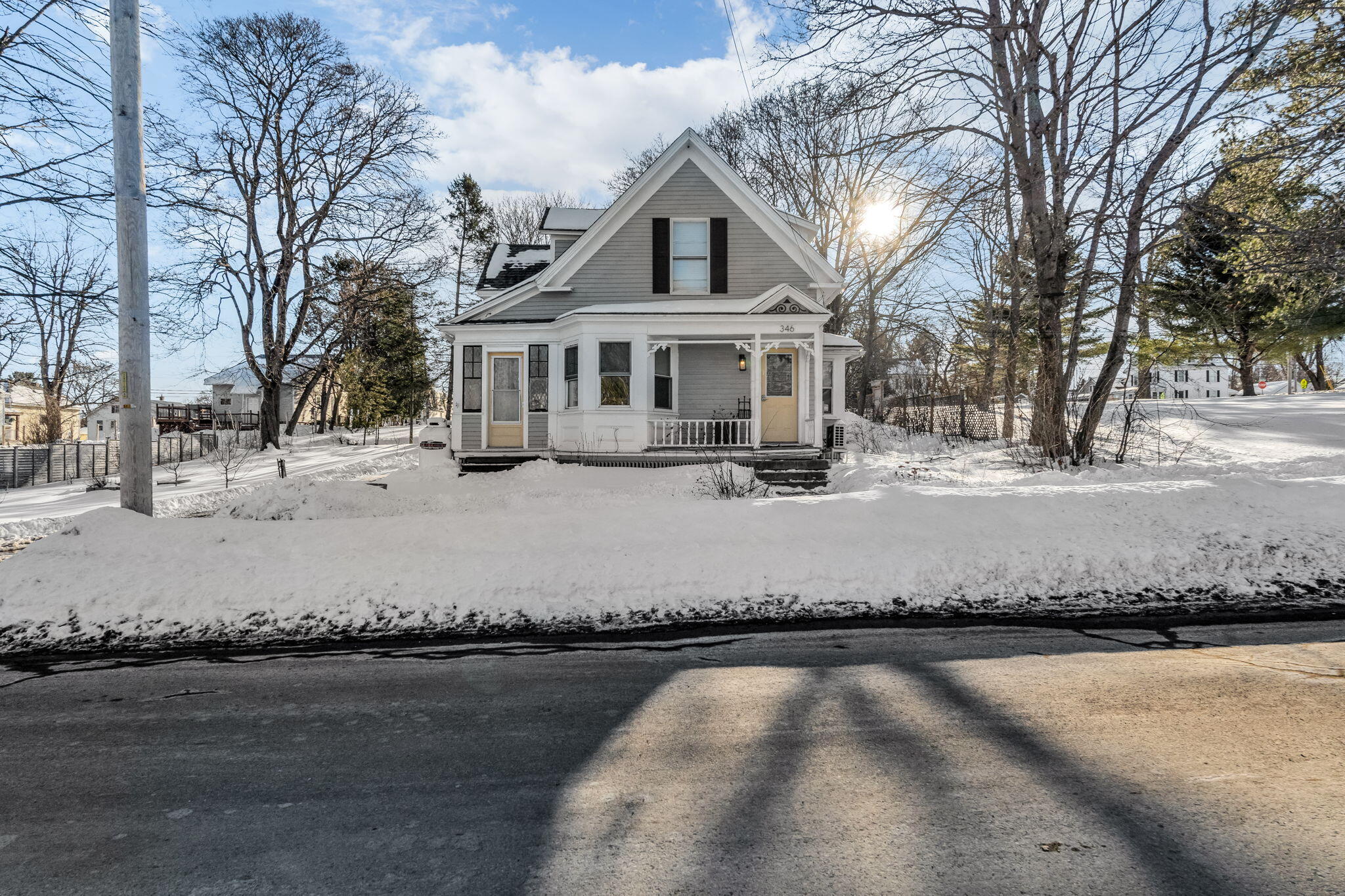 346 Lincoln Street Bangor, ME 04401 - Photo 43 of 50 Front View