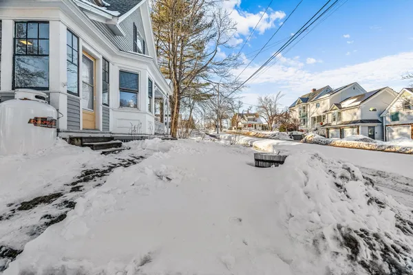 $310,000 | 346 Lincoln Street, Bangor, ME 04401