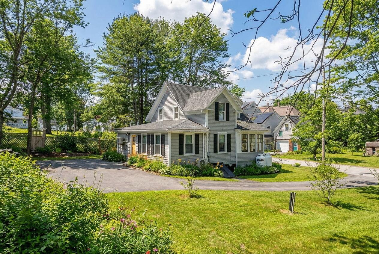 346 Lincoln Street Bangor, ME 04401 - Photo 47 of 50 Back Left View