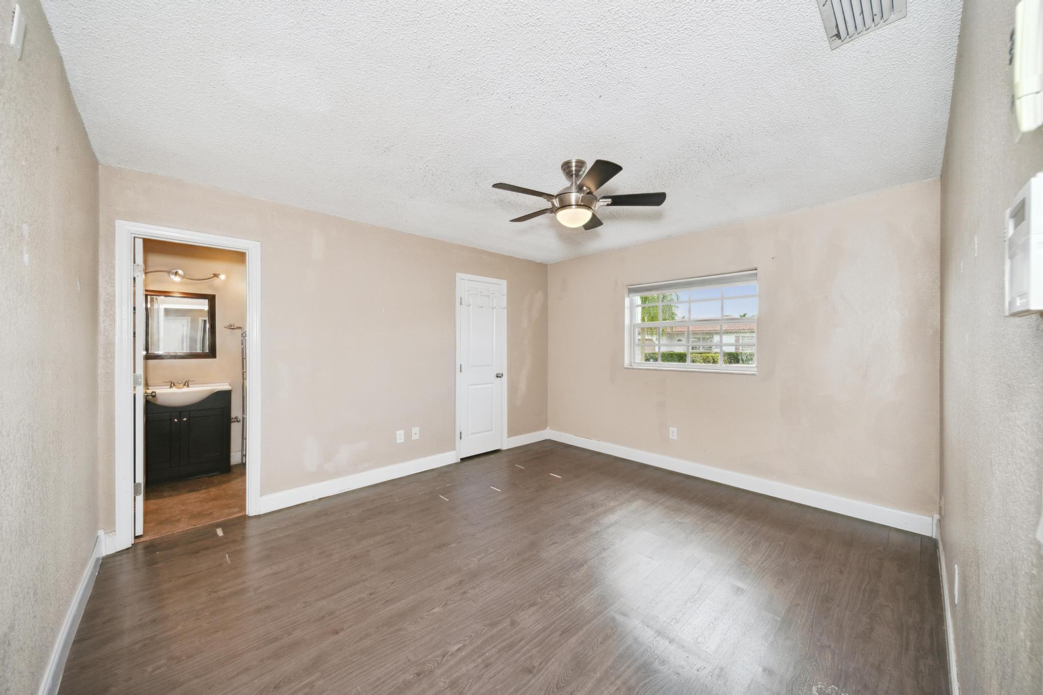 22334 Doran Avenue Boca Raton, FL 33428 - Photo 20 of 28 Photo 20