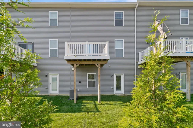 $519,000 | 7811 Wolf Run Lane, Severn, MD 21144