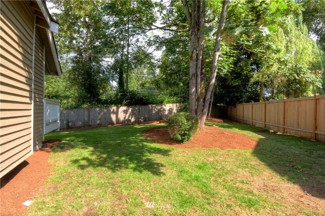 23529 22nd Avenue Southeast Bothell, WA 98021 - Photo 22 of 24