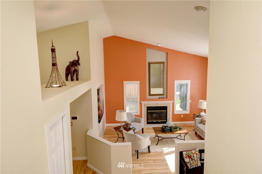 23529 22nd Avenue Southeast Bothell, WA 98021 - Photo 6 of 24