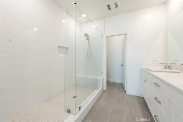$1,080,000 | 371 Bellver, Lake Forest, CA 92630