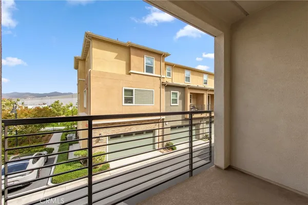 $1,080,000 | 371 Bellver, Lake Forest, CA 92630