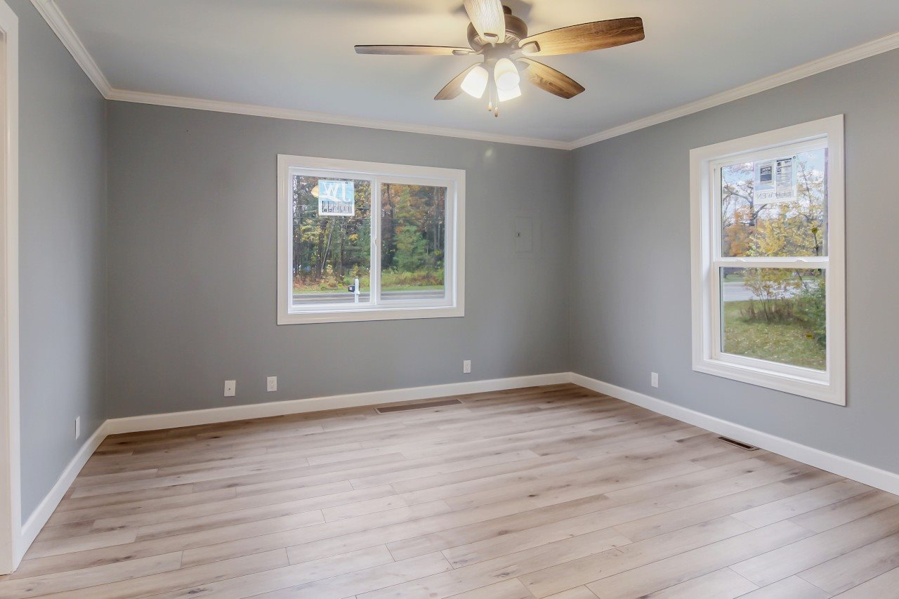 3292 North Three Mile Road Traverse City, MI 49686 - Photo 12 of 31 1869254-11.JPG