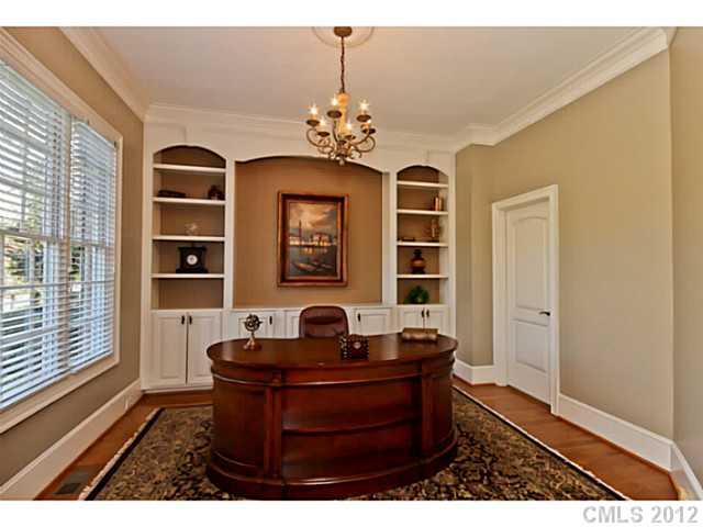 17040 Jetton Road, Unit 498 Cornelius, NC 28031 - Photo 5 of 16 Gallery Image 5