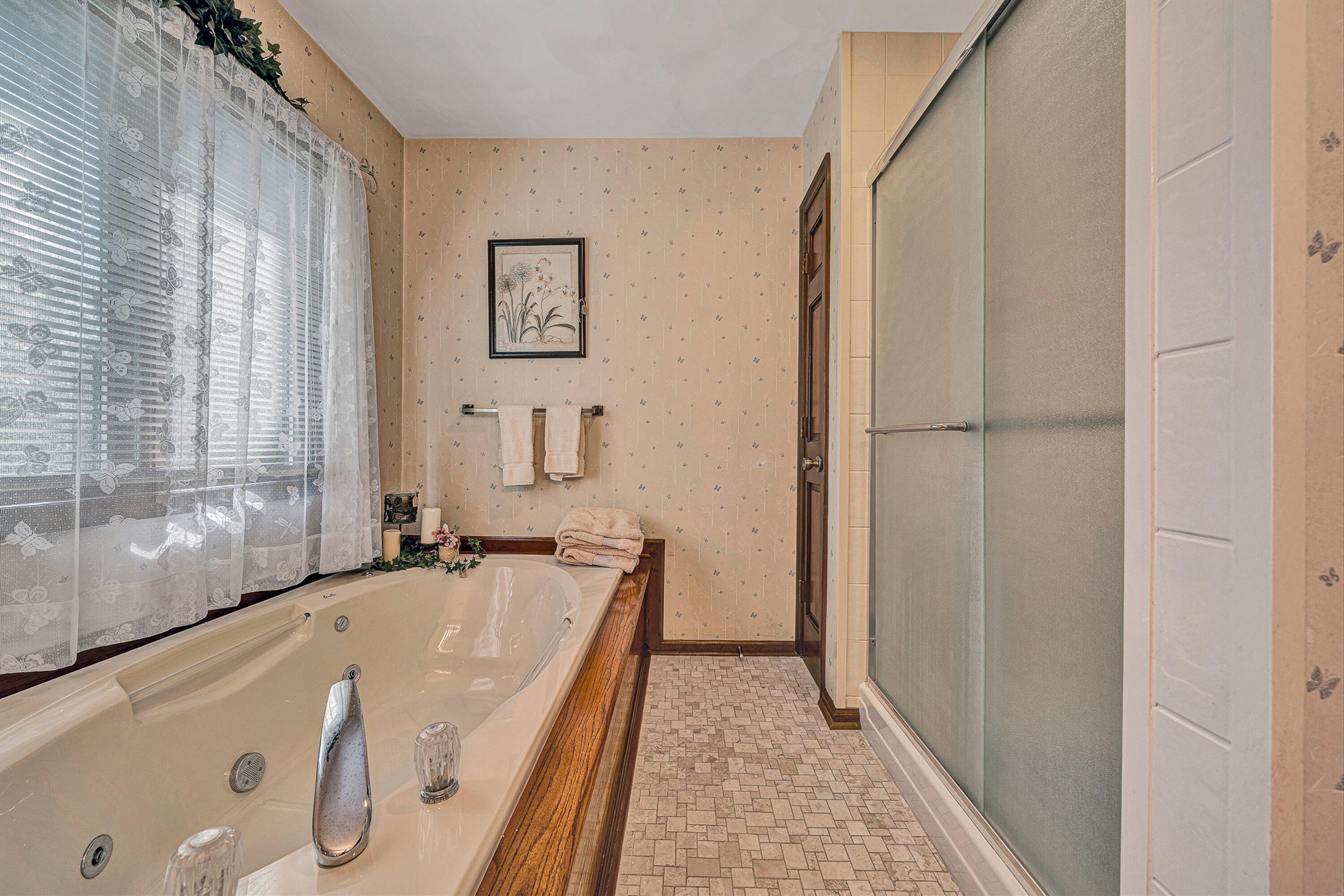 311 Foxcroft Drive Blue Ridge, VA 24064 - Photo 22 of 46 22-VM-02811