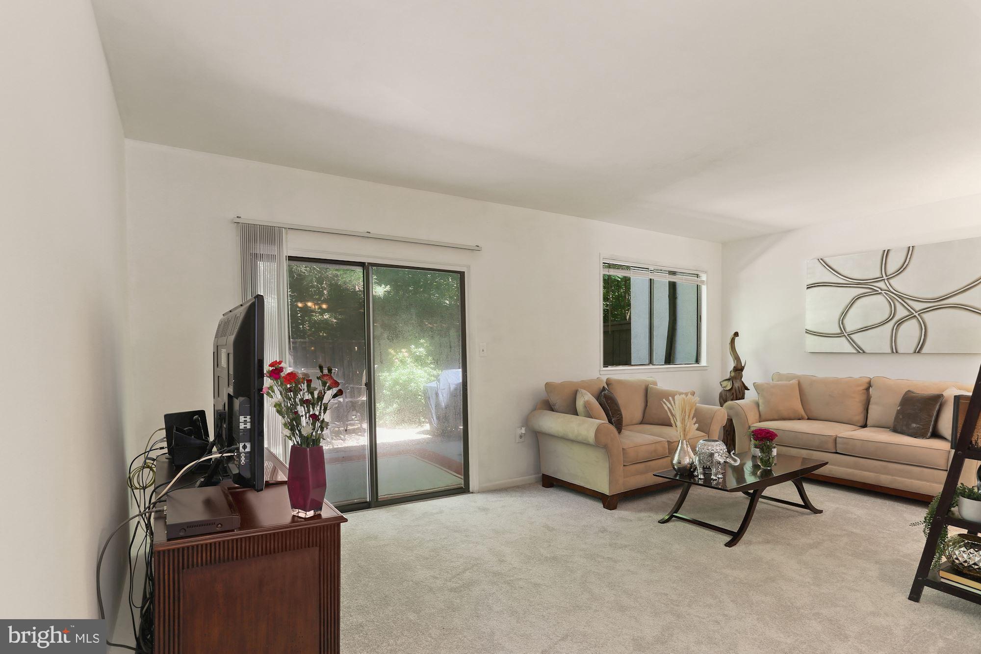 2212 Lofty Heights Place Reston, VA 20191 - Photo 10 of 38 Gallery Image 10