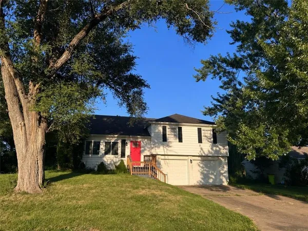 $238,500 | 715 Colbern Street, Belton, MO 64012
