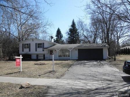 31919 West 13 Mile Road Farmington, MI 48334 - Photo 1 of 20 Welcome to 31919 W. 13 Mile Rd (
