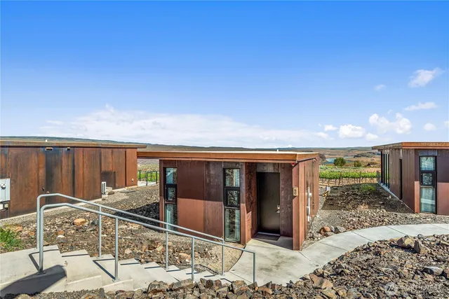 $585,000 | 23692 Northwest Cliffe Pointe Road, Unit 6C, Quincy, WA 98848