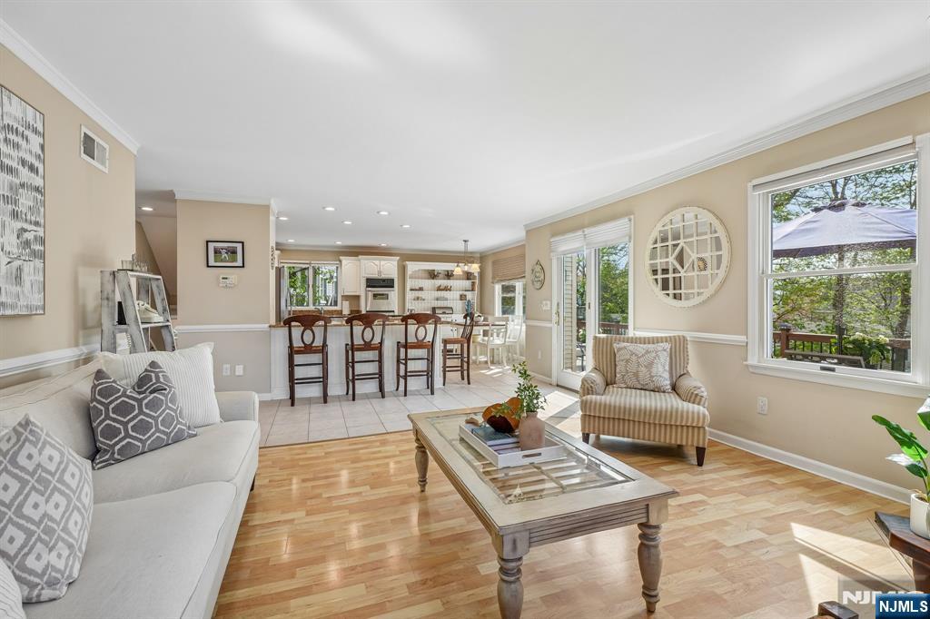 78 Elmwood Road Cedar Grove, NJ 07009 - Photo 11 of 43