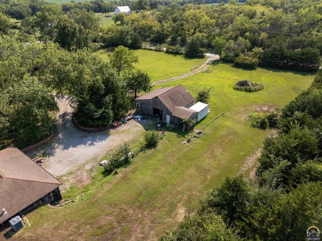 $350,000 | 12426 110th Road, Hoyt, KS 66440