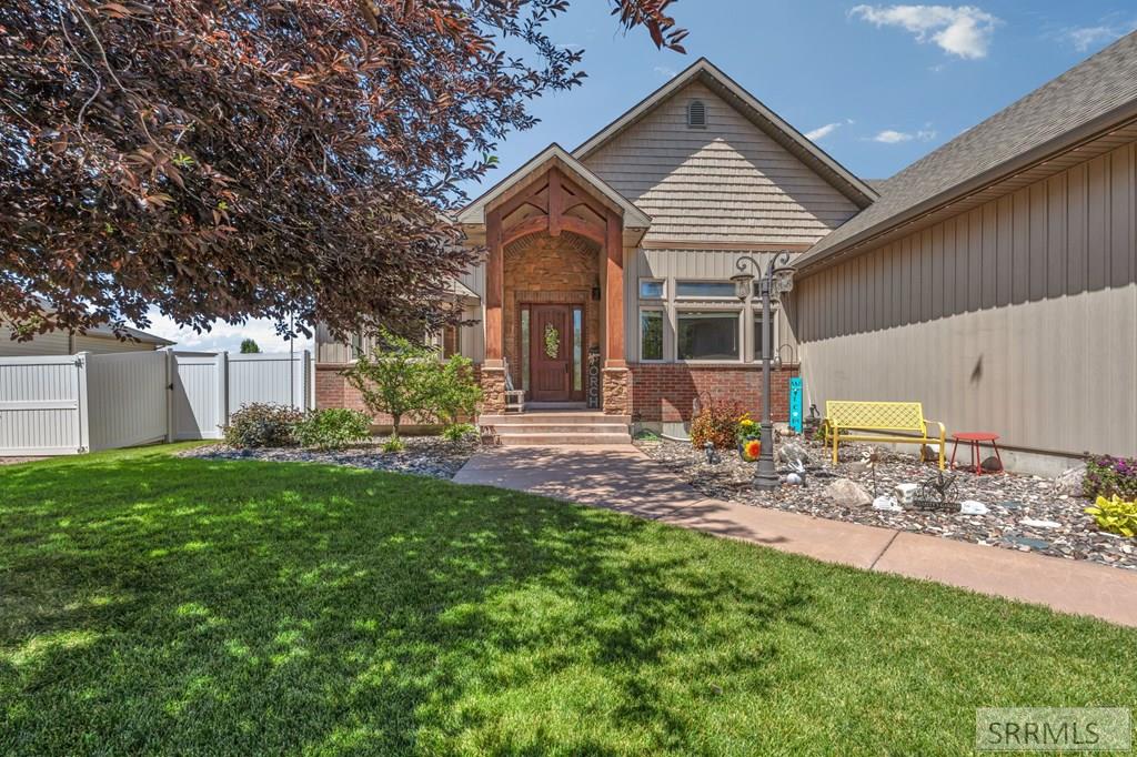 748 Dell Road Chubbuck, ID 83202 - Photo 2 of 117