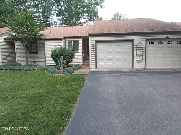 $249,000 | 354 Lake Catherine Lane, Fairfield Glade, TN 38558