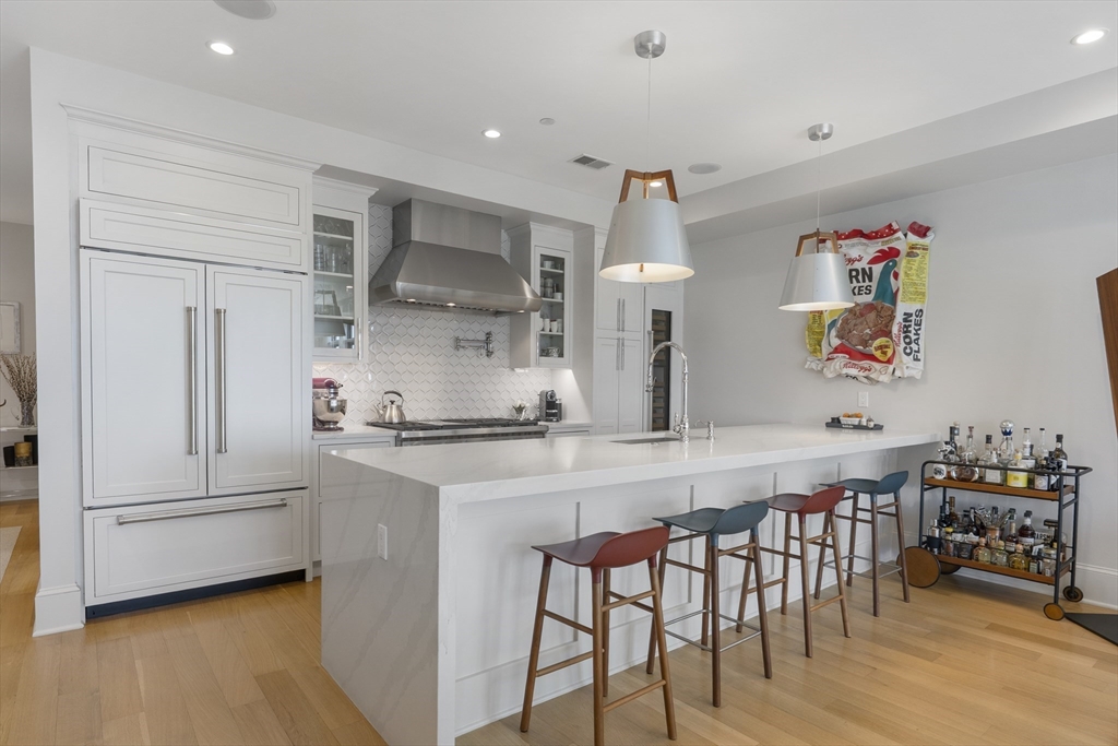 1824 Columbia Road, Unit 2 Boston, MA 02127 - Photo 6 of 41