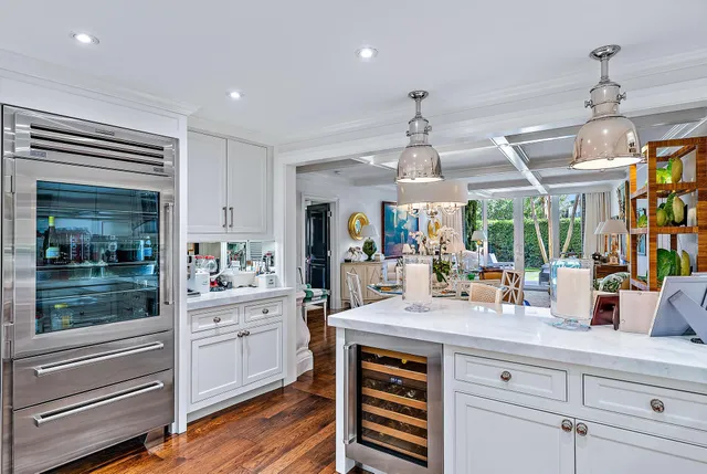 $5,895,000 | 100 Royal Palm Way, Unit F1, Palm Beach, FL 33480