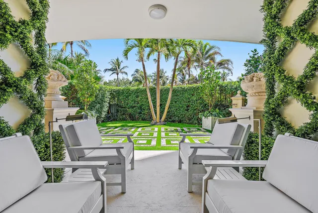 $5,895,000 | 100 Royal Palm Way, Unit F1, Palm Beach, FL 33480