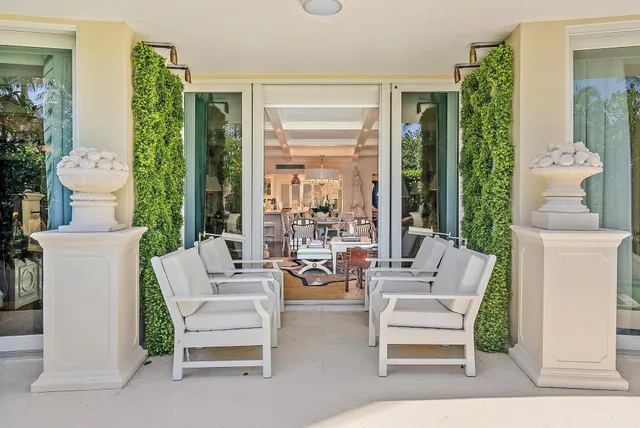 $5,895,000 | 100 Royal Palm Way, Unit F1, Palm Beach, FL 33480