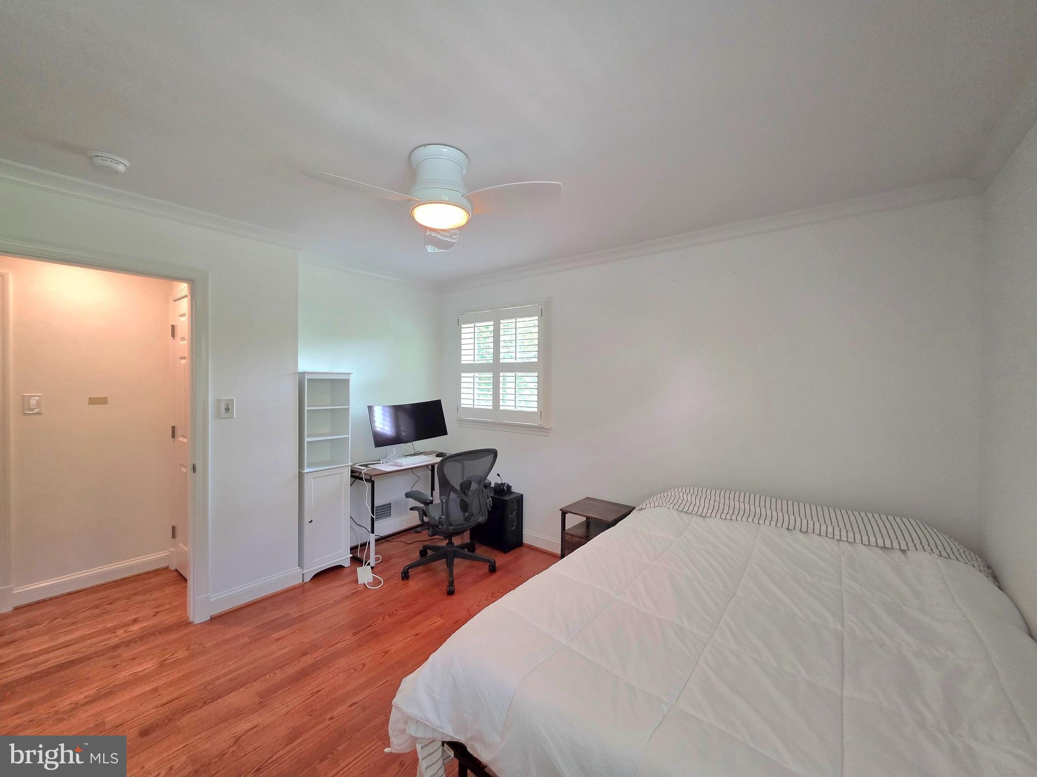 8300 Beech Tree Road Bethesda, MD 20817 - Photo 16 of 34