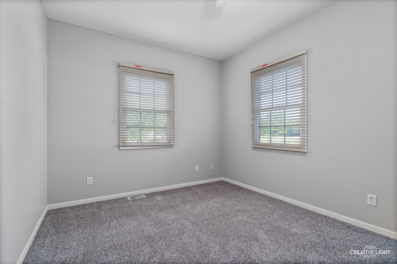 1750 Little Rock Road Plano, IL 60545 - Photo 9 of 33 an empty room with windows