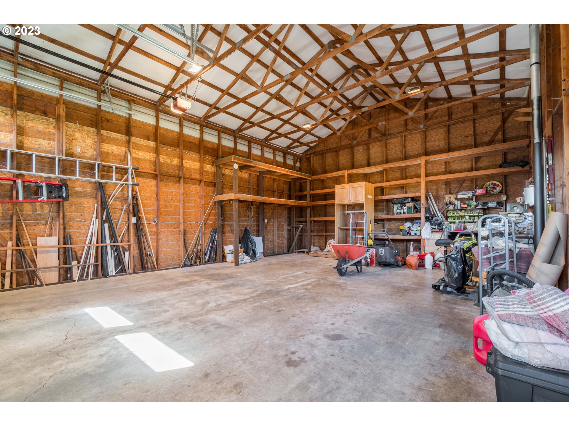 28485 Briggs Hill Road Eugene, OR 97405 - Photo 27 of 36