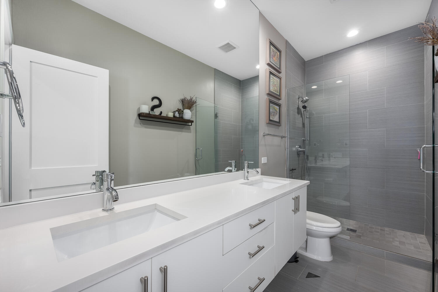 1841 North California Avenue, Unit 3B Chicago, IL 60647 - Photo 15 of 22 a bathroom with a sink a toilet and shower