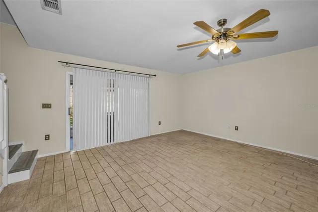 $2,200 | 2407 Gun Flint Trail, Palm Harbor, FL 34683