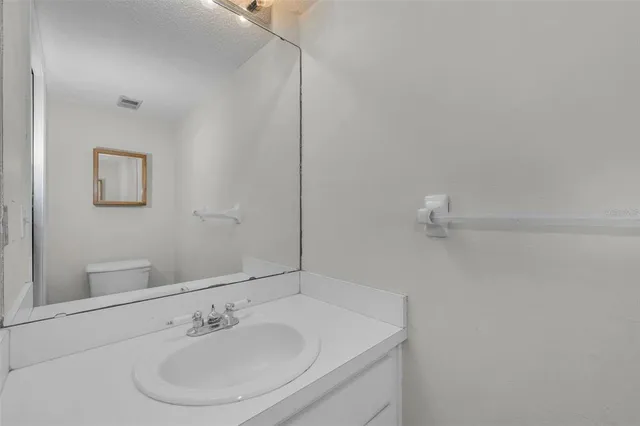 $2,200 | 2407 Gun Flint Trail, Palm Harbor, FL 34683