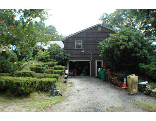 107 Upland Road Plympton, MA 02367 - Photo 5 of 5 Gallery Image 5