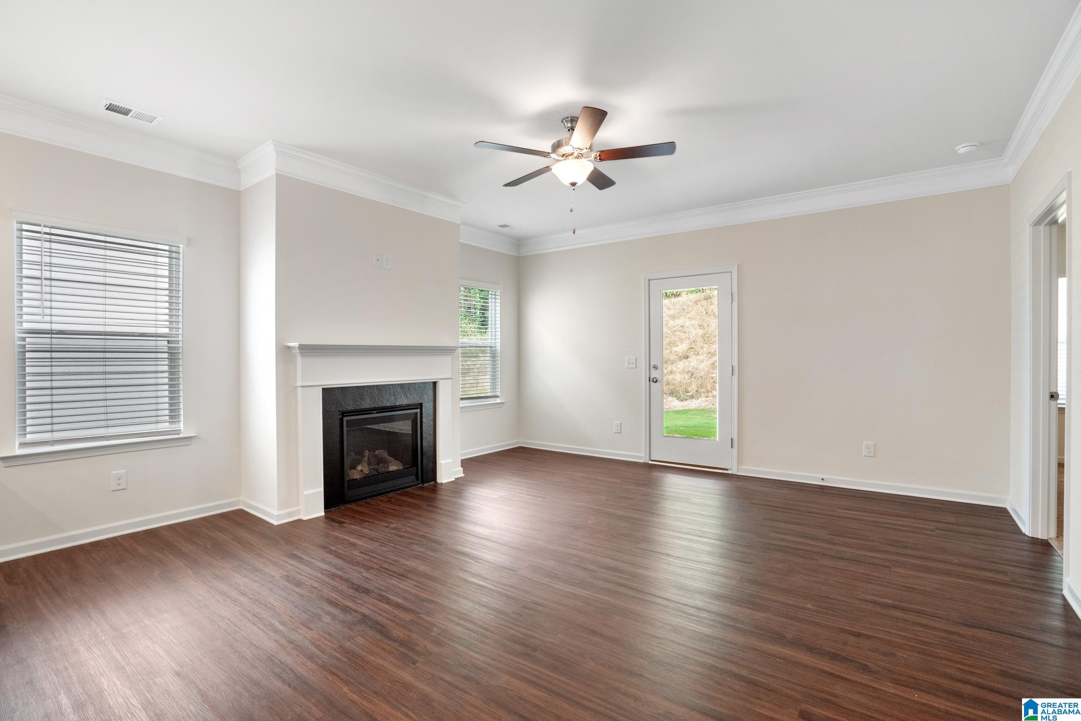 868 Ridgeway Avenue Columbiana, AL 35051 - Photo 13 of 22