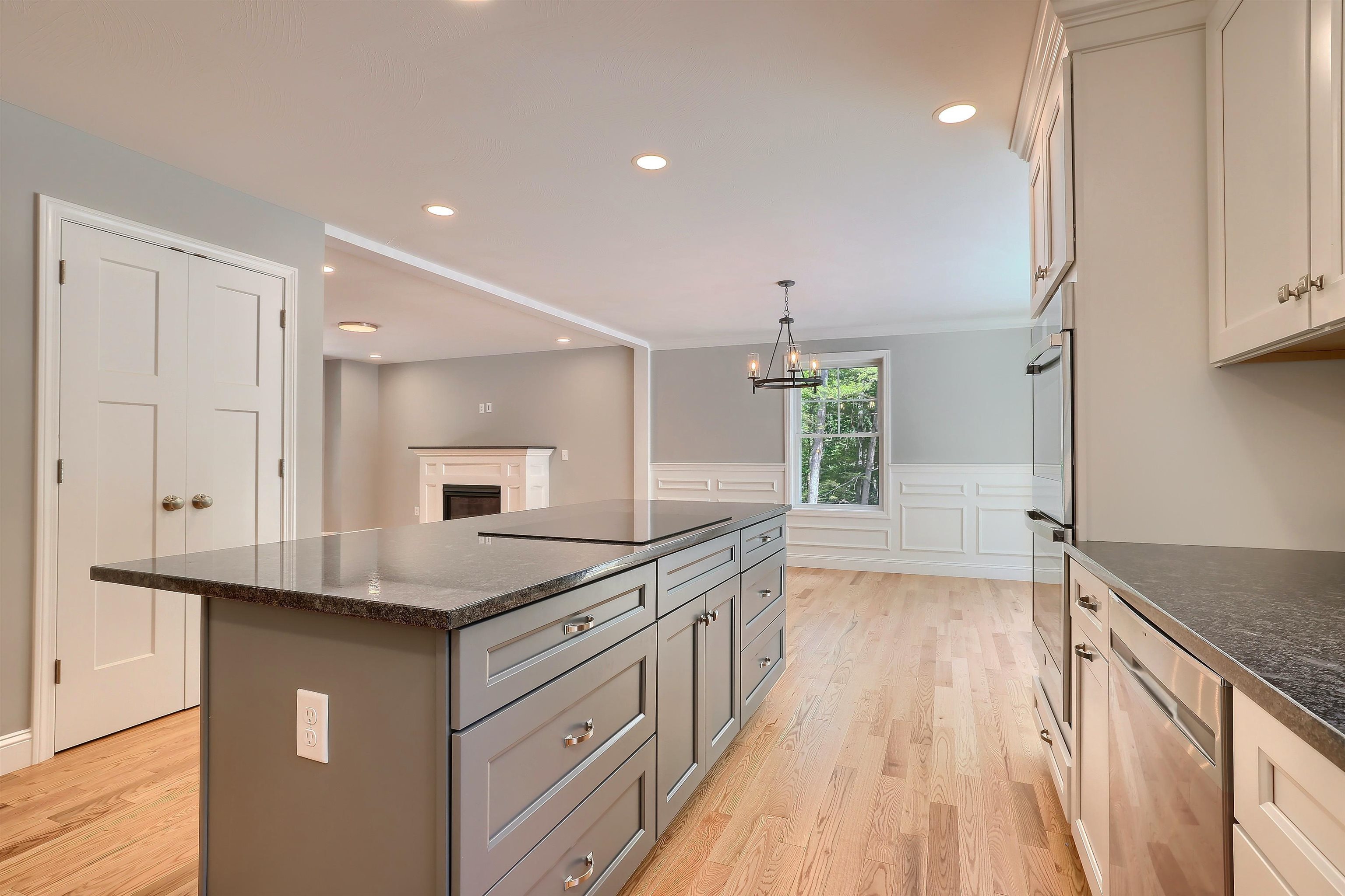 435 Cross Country Road Pembroke, NH 03275 - Photo 16 of 40 Gallery Image 16