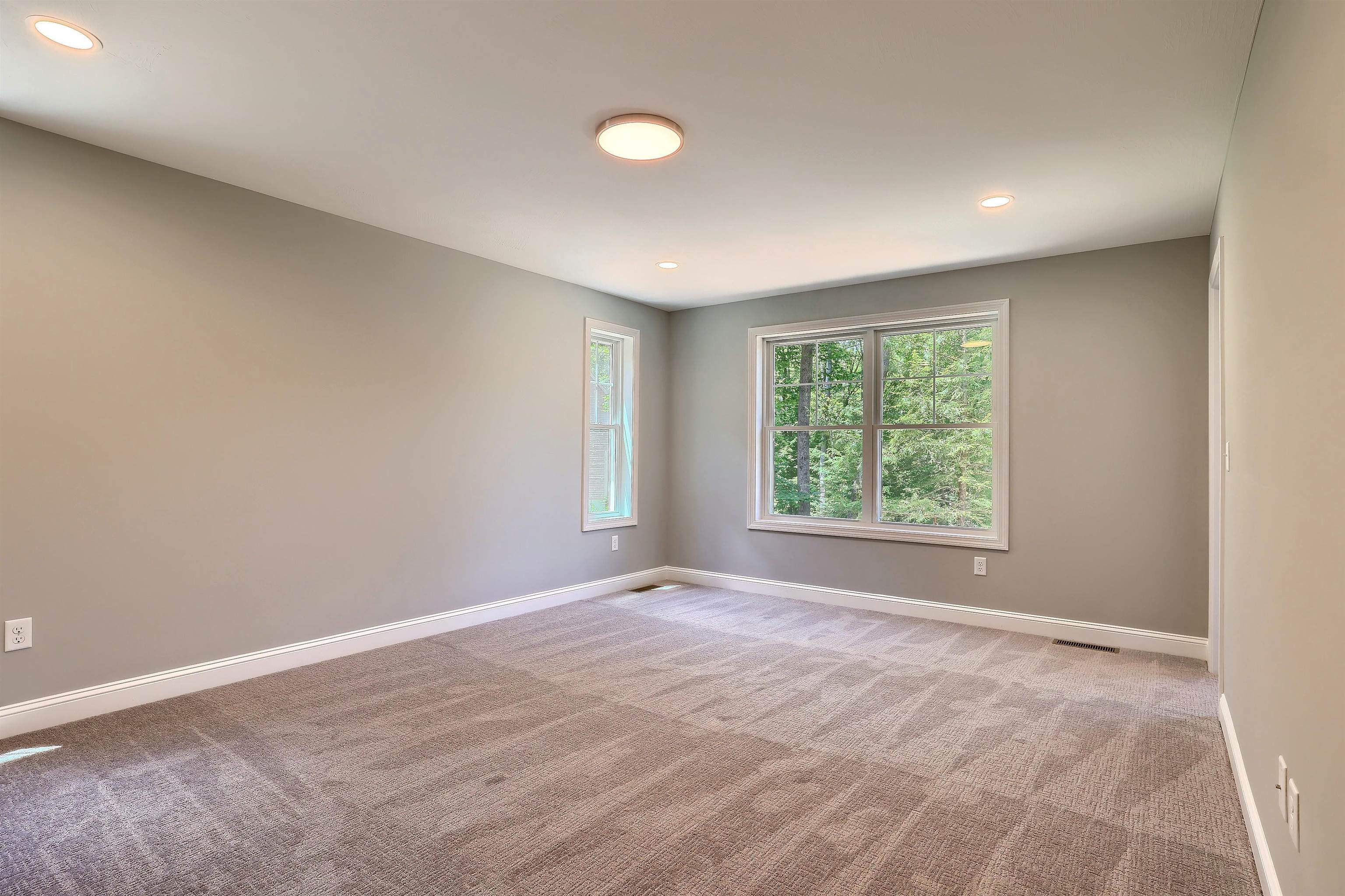 435 Cross Country Road Pembroke, NH 03275 - Photo 20 of 40 Gallery Image 20