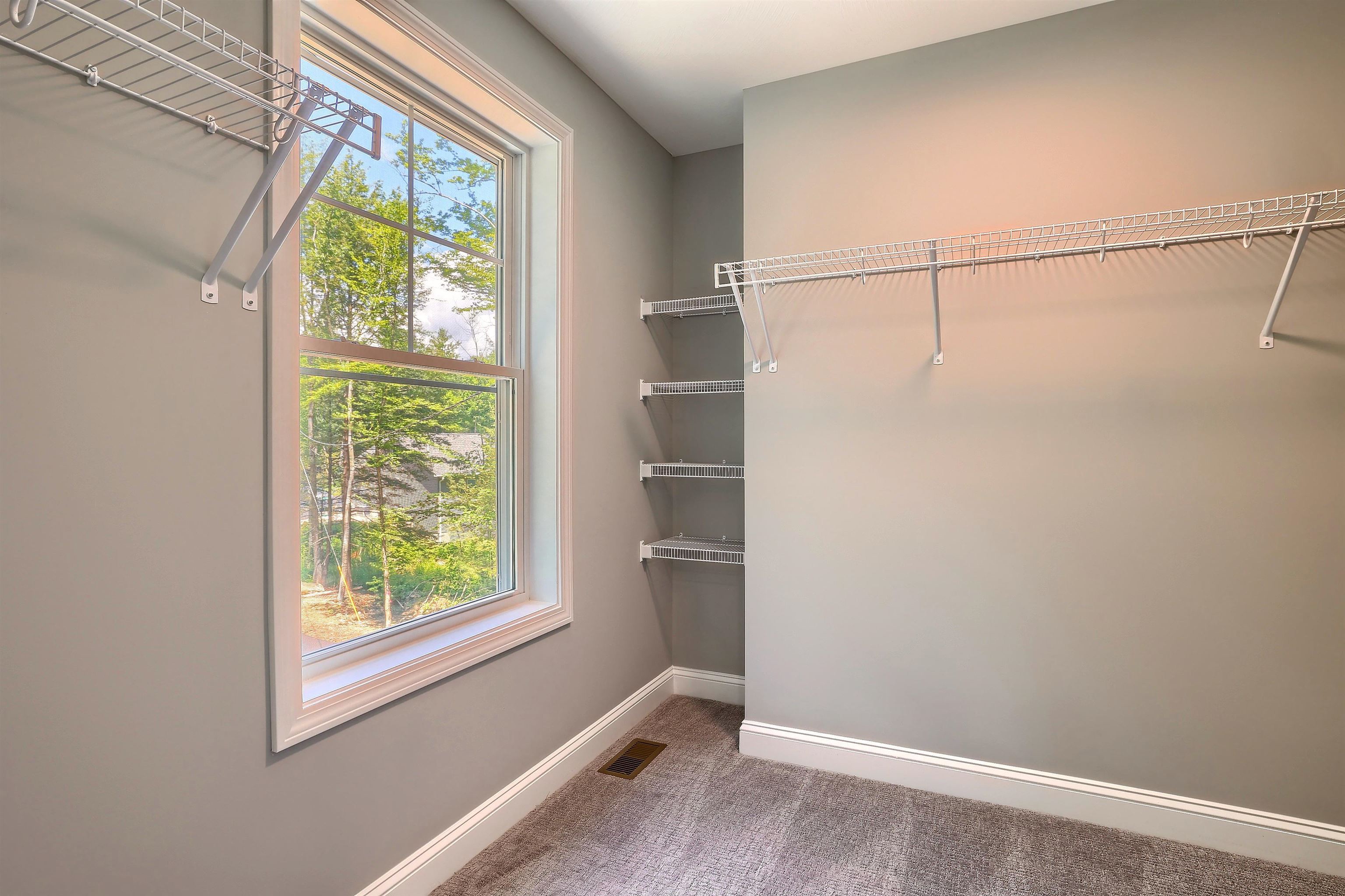 435 Cross Country Road Pembroke, NH 03275 - Photo 31 of 40 Gallery Image 31