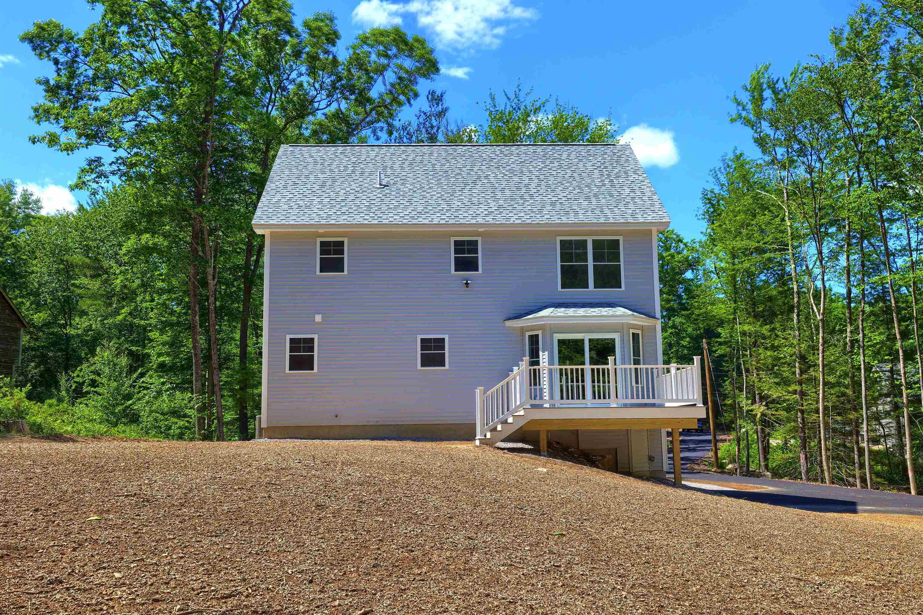 435 Cross Country Road Pembroke, NH 03275 - Photo 39 of 40 Gallery Image 39