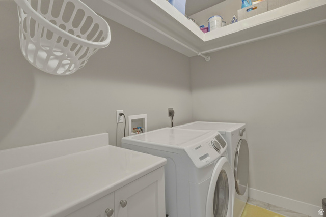836 South 250 West Vernal, UT 84078 - Photo 31 of 56 Laundry room featuring washer and dryer and baseboards