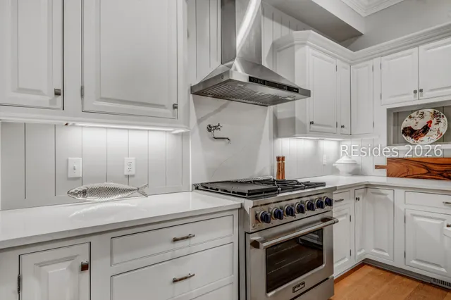 $2,099,000 | 50 Hawthorne Road, Bluffton, SC 29910