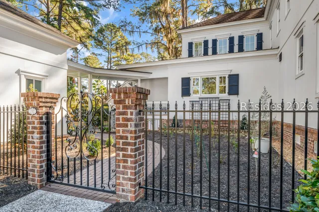 $2,099,000 | 50 Hawthorne Road, Bluffton, SC 29910