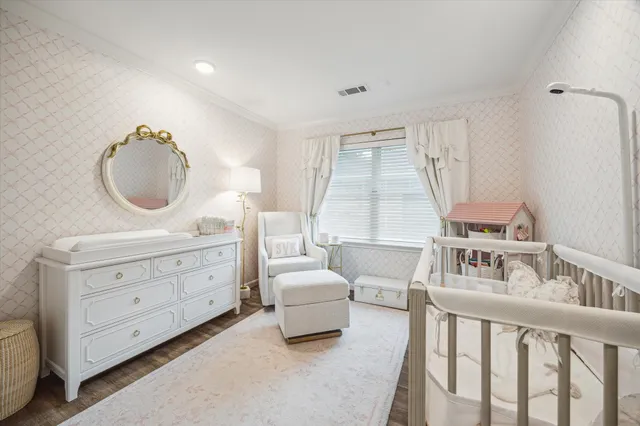 $900,000 | 1904 Chimney Rock Road, Houston, TX 77057